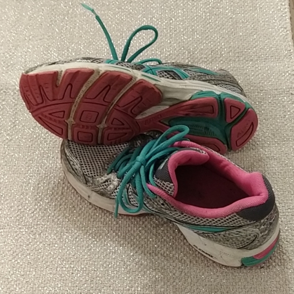 Asics 6.5 Running Shoes Good Condition - Picture 1 of 1